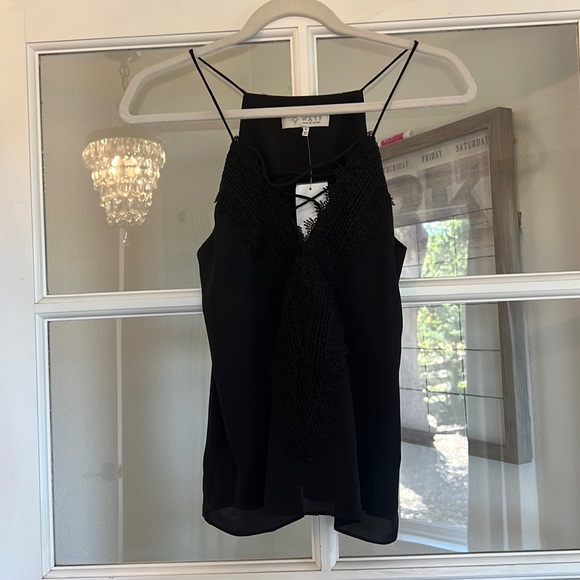 Wayf Tops - BLACK WAYF TANK